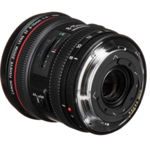 Canon EF 8-15mm f4L Fisheye USM Lens